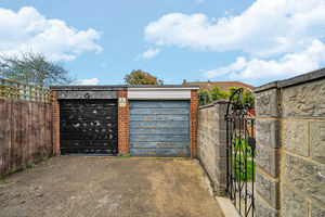 Photo 14- click for photo gallery